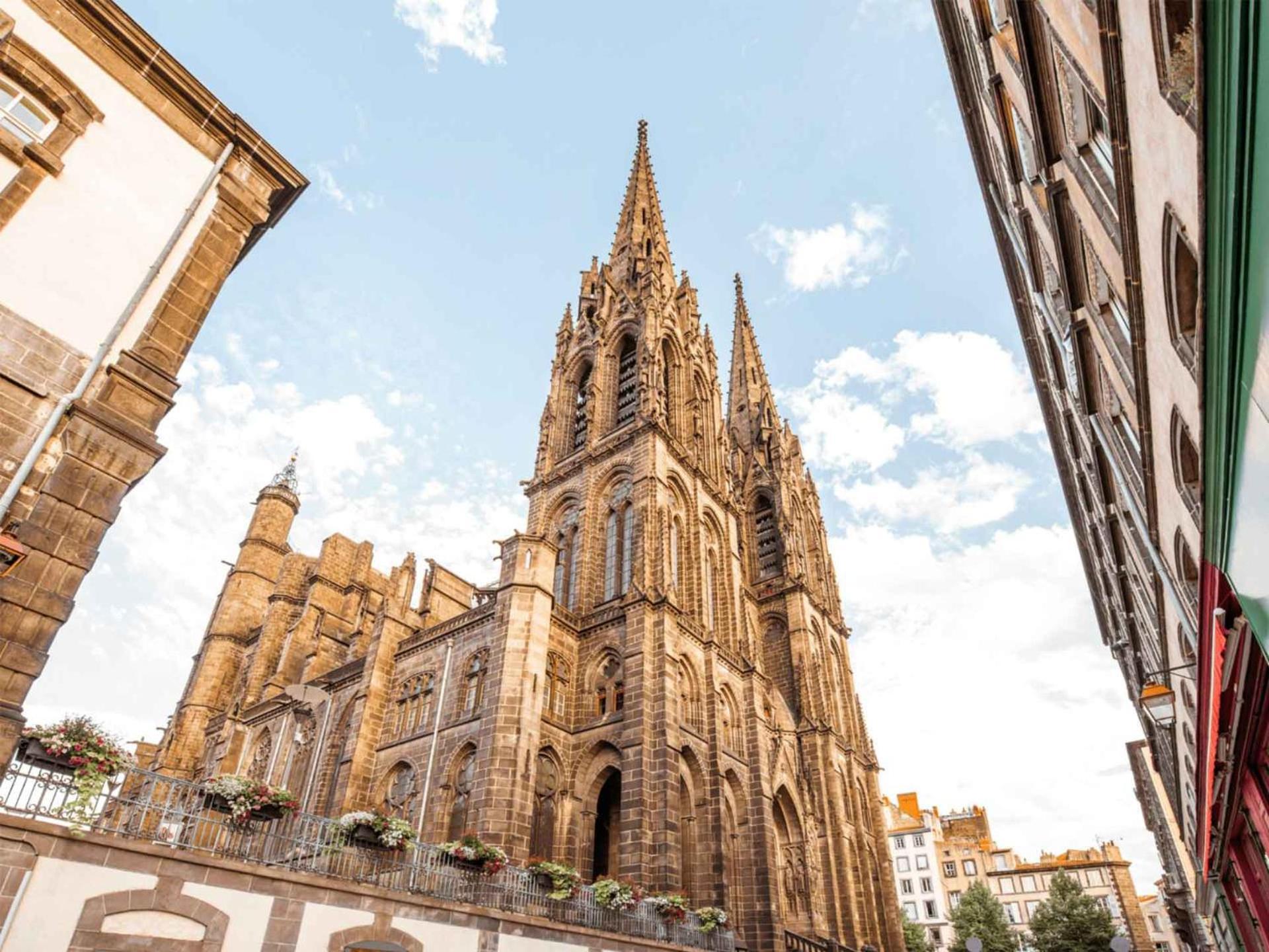 Hi * Clermont-Ferrand